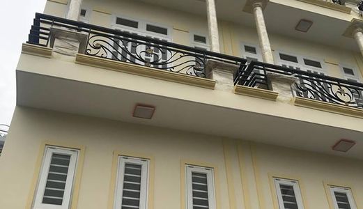 Bán Căn Nhà Phố 2 Mặt Tiền , 3 Lầu 1 Trệt , Sổ Hồng Riêng , Giá 3 Tỷ 2 ,Hỗ Trợ Vay Vốn NH