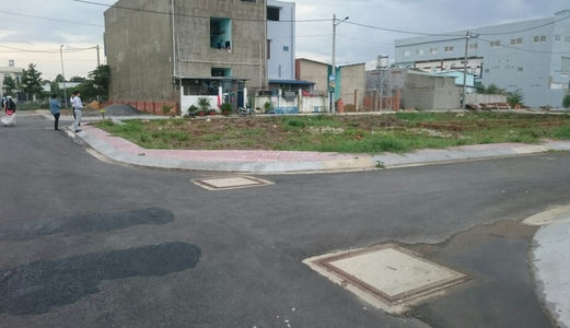 Mặt Tiền Ngô Chí Quốc Thủ Đức Giá 1tỷ3, Đã Có Sổ, 52m2