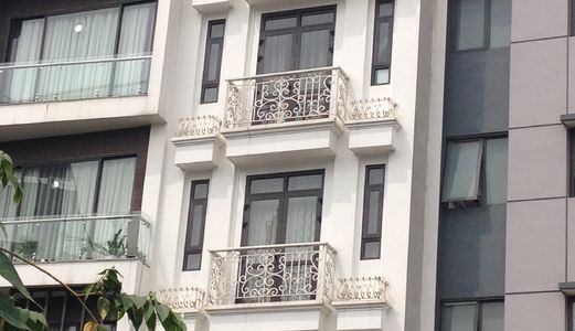 Bán Nhà Phố Chùa Bộc, Quận Đống Đa, 40 M2, 4 Tầng, 5.5 Tỷ.