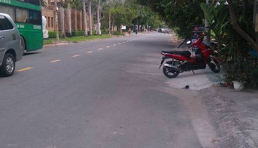 Bán Biệt Thự  MT Đường Số 32 Khu Tên Lửa Q. Bình Tân 12.5 Tỷ, 10x20m, 3 Tấm