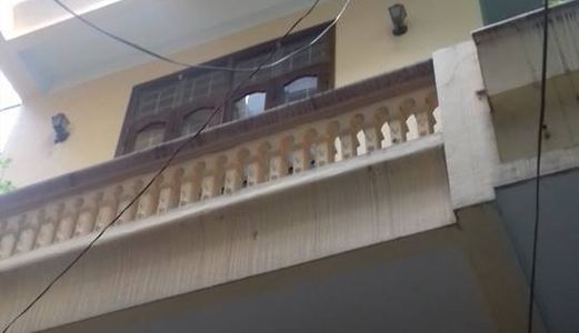   Bán Nhà 4 Tầng, Diện Tích 27m2 ,Mặt Tiền 3,4m , Khu Thịnh Quang .Gía 2,75 Tỷ 