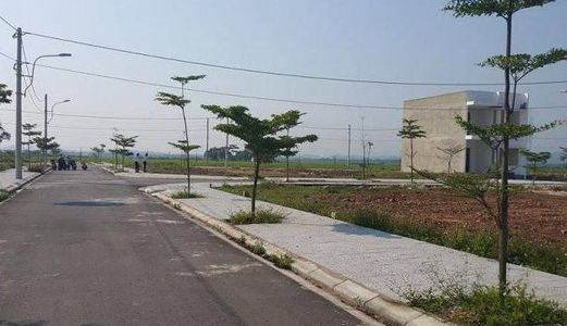 Cần  Bán Lô Đất Nền Mặt Tiền Bình Chánh Giá Rẻ, Thổ Cư 100%, Giá Cả Hợp Lí, Có Sổ Hồng Riêng