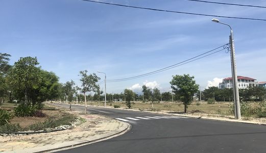 Bán 2 Lô Góc Ngay Ngã Tư, Tiện Kinh Doanh Buôn Bán 168m2 Chỉ 865tr, Bên Fpt Đà Nẵng