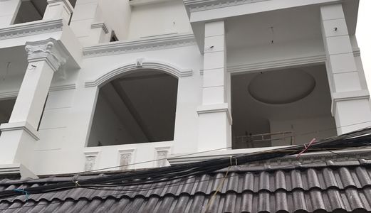 Nhà Bán Chính Chủ, Hxh Biệt Thự 6,15 X 11; Trệt+2l+St(Mái Ngói); 3pn+1p Thờ+1 P Tập Td; 4 Toilet ..