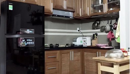 Bán Nhà Phố Nguyễn Trãi 40m X 5 Tầng 3.3 Tỷ Đang Ở Lộc