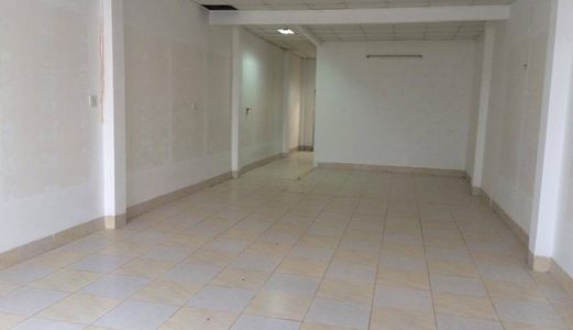 Cho Thuê Nhà 2 Lầu Mặt Tiền Đường Võ Văn Kiệt Tiện Văn Phòng 17 Triệu (Miễn Trung Gian)