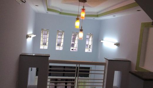 Bán Gấp Nhà Thích Quảng Đức, 34m2, 5 Tầng Giá 4 Tỷ.