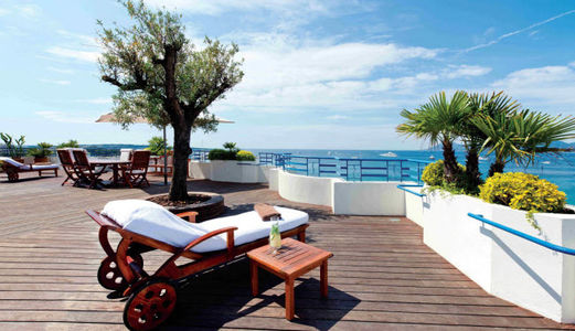 Bán Nhanh 10x10m2 Đất Biệt Thự 2 Mặt Đường Thuộc Đô Thị Fpt City, Ngay Sông