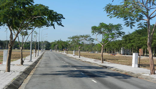 Mở Bán Ngay 50 Lô Mặt Tiền 25m, Đối Diện TTTM Giá Ưu Đãi Chỉ 399tr Sổ Đỏ