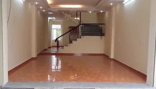 Bán Nhà 5 Tầng Thái Hà, Ngõ Ô Tô Tránh, KD, SĐCC, Giá 4.2 Tỷ.