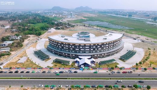 Cần Bán Gấp Biệt Thự Bên Fpt, Mt Sông Cổ Cò