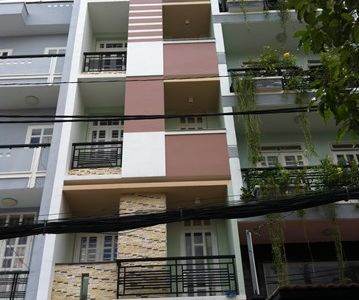 Nhà Mtnb Đường Nguyễn Cửu Đàm, Dt 4*18, Đúc 4 Lầu