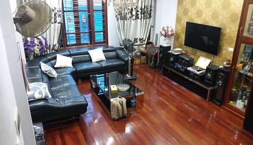 Bán Nhà Mặt Phố Mai Động 35m2x 5 Tầng, Mt 5m, Kinh Doanh Vô Địch, 5.6 Tỷ.