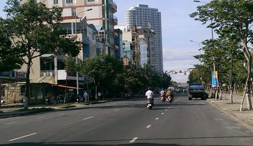 Cần Bán Đất 2 Mặt Tiền Nguyễn Văn Thoại & Trần Bạch Đằng