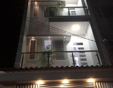 Xuất Cảnh Bán Nhanh Nhà 3 Lầu Tân Phước Q.10, Dt: 3.5x13m Chỉ Hơn 10 Tỷ