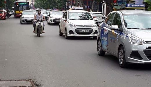 Bán Nhà Mặt Phố Chân Cầm 60m, 2 Tầng, Mt 4.5m, 17 Tỷ.