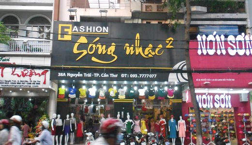 Cho Thuê Nhà Mặt Tiền Đường Đinh Tiên Hoàng, 1 Trệt 3 Lầu