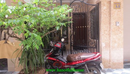 Biệt Thự Mới, Đẹp 05 Phòng Ngủ Khép Kín ở Đường Bưởi