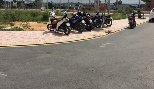 Ông Anh Xuất Ngoại Cần Thanh Lý Gấp 4 Lô Liền Kề Mặt Tiền Đường Lớn 28m Ngay Tx. Dĩ An Bình Dương