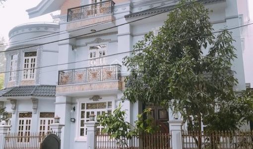 Bán Nhà Biệt Thự Khu Trung Sơn Góc 2 MT Lớn Tiện Nghỉ Dưỡng Hoặc Mở Khách Sạn . Diện Tích 200m²