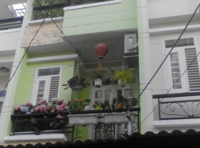 Nhà Mới 1 Trệt 2 Lầu Dt:3X15=45M2 Huỳnh Tấn Phát