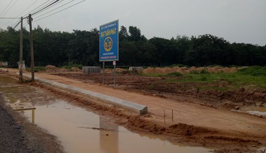 Đất Nền Tam Phước, Nằm Giữa Tt Văn Hóa Và Trường Tiểu Học Long Đức 2 .