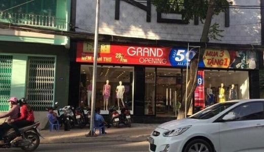 Bán Nhà Mặt Tiền Đường Nguyễn Trãi , Có Chiều Ngang Trên 6m , Dài 28.5m, Đang Cho Thuê 40Tr/Tháng