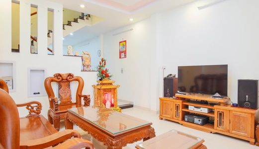 Bán Nhà Ngã Tư Sở, 55m2, 4 Tầng, 3.5 Tỷ, Ô Tô Đỗ