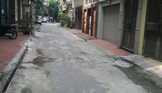 Siêu Hót Nhà Phố Kim Đồng Ô Tô Đỗ Cửa Cần Bán Gấp.DT 81m,Xây 3T Cũ,Mt 5.5m 