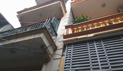 Nhà 2 Mặt Thoáng, Sân Riêng, Gần Đường Láng 52m2, Chỉ 3.6 Tỷ