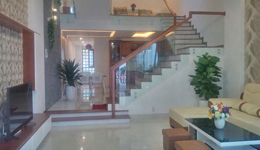 Chính Chủ Bán Nhà 3 Tầng Thiết Kế Hiện Đại, Đầy Đủ Nội Thất Cách Sân Vận Động Hòa Xuân Đà Nẵng 600m