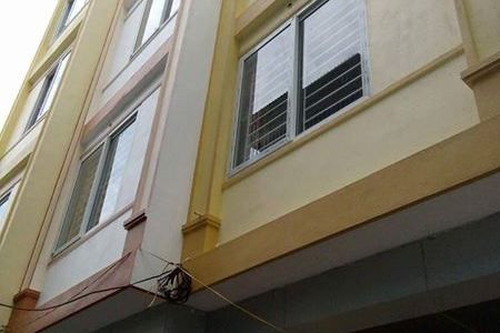 Bán Nhà Mặt Phố Thái Thịnh, 2 Mặt Phố, DT 40m2, 4 Tầng, Giá 10.95 Tỷ