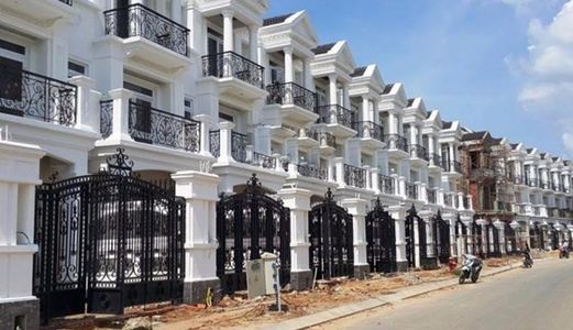 Bán Nhà Phố Liền Kề Mặt Tiền Đường Phan Văn Hớn Nối Dài Giá Rẽ