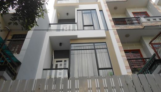 Bán Gấp Nhà Trần Hưng Đạo, 65 M2, 6,5 Tỷ, Đang Cho Thuê 30 Triệu/tháng.