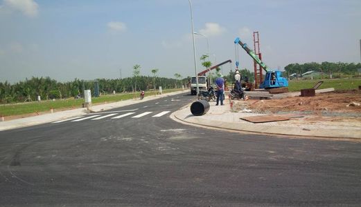 Đất Nền Quận 2, 50 Lô Đối Diện TTTM Chỉ 379tr Sổ Đỏ, Giao Ngay