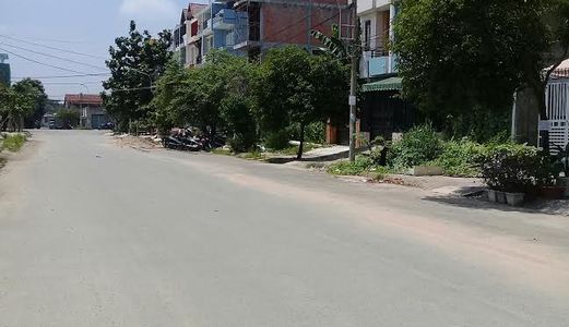 Nhà 88m2 Sổ Hồng Riêng, Xây 3 Lầu, Mặt Tiền Đường 20m Kdc Ứng Thành P7.Q8