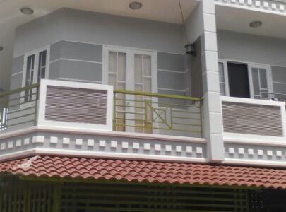 Nhà Mới 1 Trệt 2 Lầu Dt:3,5x7,2=25,2m2 Lê Văn Lương