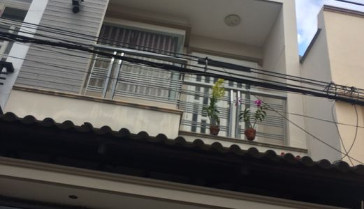 Nhà Ngay Ngã Tư Gò Mây, 4x14m Sổ Hồng Riêng, 2 Lầu Mới Nhận Nhà Với 1,9 Tỷ