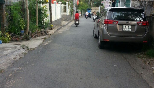 Bán Lô Đất Chính Chủ , Sổ Hồng Riêng Thổ Cư 100% 8,6tr/M2 Ngay Gần Tttm Becamex