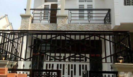 Cho Thuê Nhà Nguyên Căn Hẻm Xe Hơi Đường 30/4 Giá Dưới 6Tr