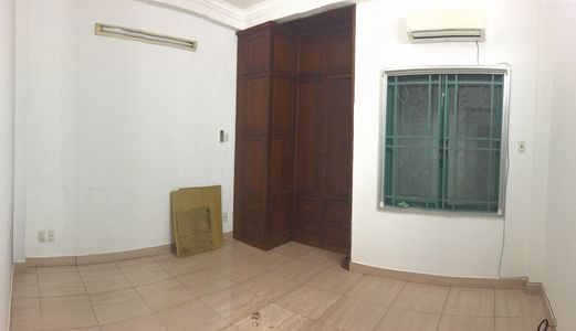 Cho Thuê Văn Phòng Nhỏ Xinh Mặt Tiền Đường Hoa Hồng Q.PN