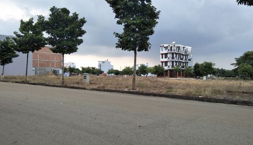 Bán Đất Gần Khu Bến Xe Miền Đông Mới, Hướng Ra Suối Tiên