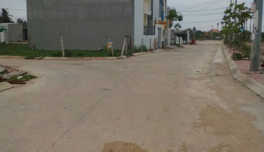 Chính Chủ Sang Nhượng Gấp Lô 60m2 Mặt Tiền Đường Số 8 Gần Chợ Long Trường,Quận 9,Shr,Giá Rẻ Đầu Tư