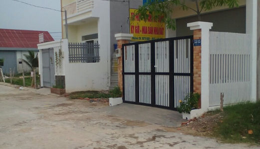 Chính Chủ Sang Nhượng Gấp Lô 60m2 Mặt Tiền Đường Số 8 Gần Chợ Long Trường,Quận 9,Shr,Giá Rẻ Đầu Tư