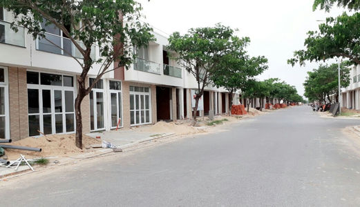 Bán Gấp 3 Lô Đất Liền Kề Khu Đô Thị FPT Ven Sông Cổ Đối Diện Cocobay. Lh 0941867193 (Ms Anh)