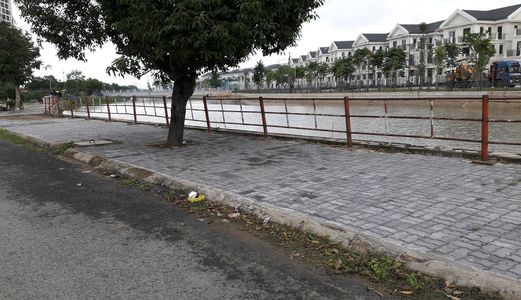 Bán Đất Biệt Thự Mặt Tiền Sông Lớn Q2