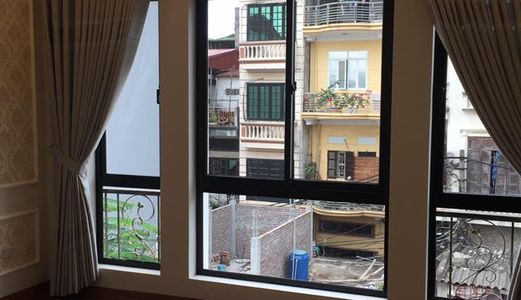 Bán Nhà Phân Lô Lạc Long Quân 63m2, 6 Tầng, Mt 8m, 10,6 Tỷ, Ô Tô Tránh, Gara