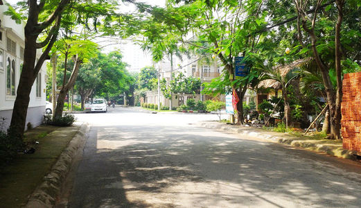 Định Cư Nước Ngoài, Bán Gấp 700m2 Thổ Cư, Có Nhà Giá 4.9 Tỷ, Nhơn Đức, Nhà Bè. LH: 0938 319 969