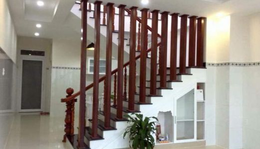 Bán Nhà Mặt Tiền Trung Tâm Mua Sắm Đ.Nguyễn Việt Hồng, Dt 5.5x18 Giá 7tỷ