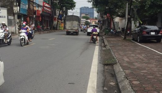 Bán Nhà Mặt Phố Thái Thịnh 33m2, MT 5m, 5 Tầng, Giá 10tỷ . Liên Hệ  Anh Đức 01686091344